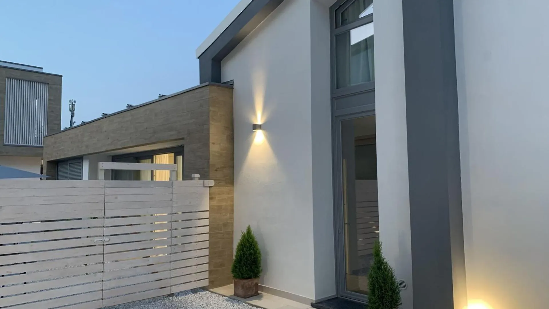 La Casa Di Marty Per 9 - Belcantovillas 소레델라고푸치니 이탈리아
